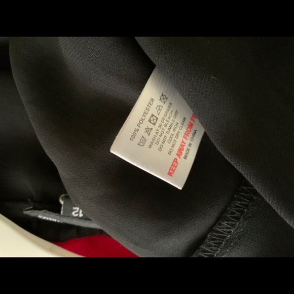 PrettyLittleThing UK 12 Ruffle Black Wrap Dress - Picture 8 of 9